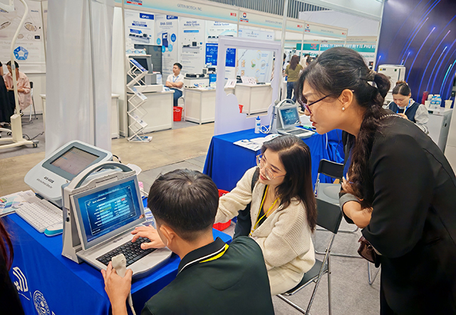 品源醫(yī)療攜便攜式超聲骨密度儀等產(chǎn)品亮相越南醫(yī)展，助力中越健康產(chǎn)業(yè)深化合作